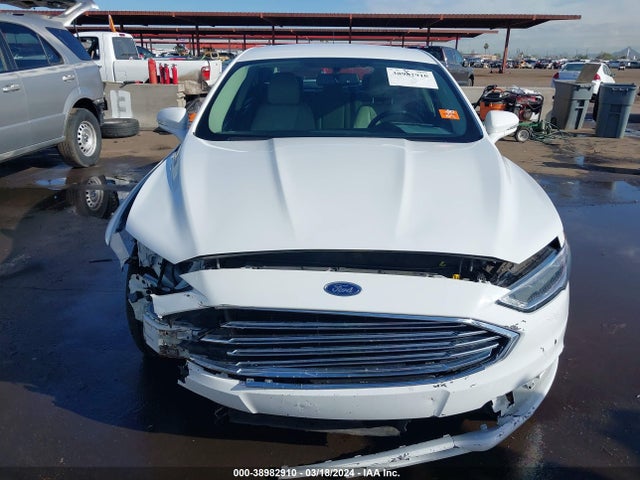 Ford Fusion Hybrid Titanium 2018 3FA6P0RU1JR246798 Image 12
