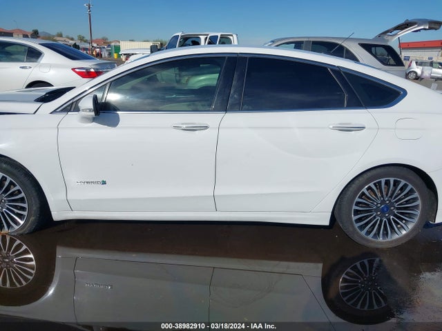 Ford Fusion Hybrid Titanium 2018 3FA6P0RU1JR246798 Image 14