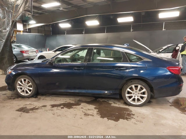 Honda ACCORD LX 2019 1HGCV1F17KA133566 Image 14