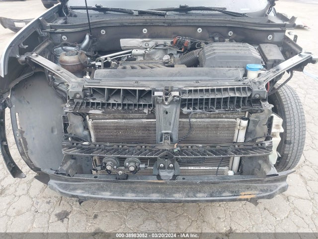 1V2PR2CA1JC585299 Volkswagen Atlas 3.6l V6 Se W/technology
