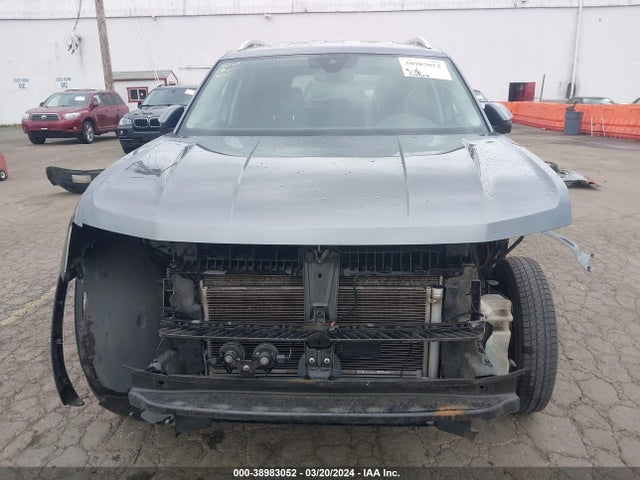1V2PR2CA1JC585299 Volkswagen Atlas 3.6l V6 Se W/technology