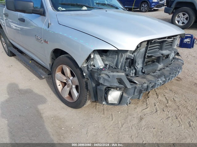 RAM 1500 Express 2016 3C6RR6KT5GG142591 Image 20