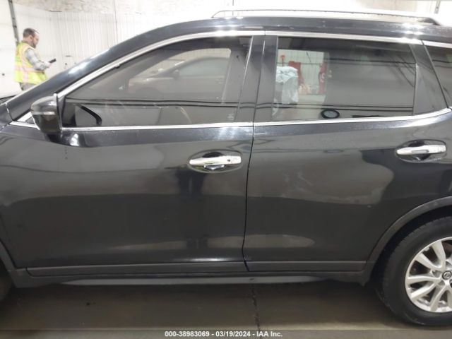 5N1AT2MVXLC746712 Nissan Rogue Sv Intelligent Awd