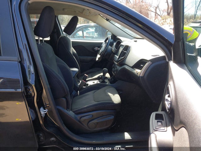 Jeep Cherokee Latitude Altitude 2015 1C4PJMCS6FW719632 Image 5