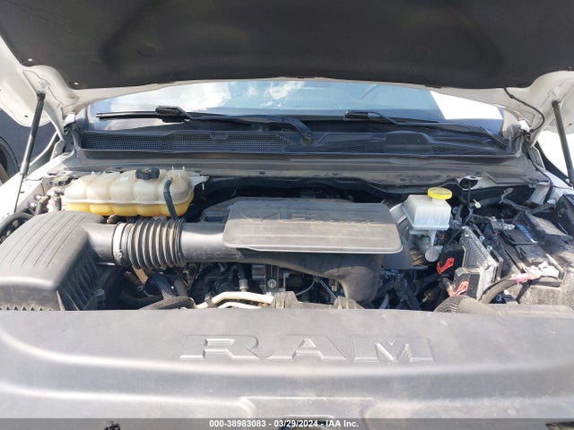 1C6RRFFG3LN273856 RAM 1500 Big Horn  4x4 5'7 Box