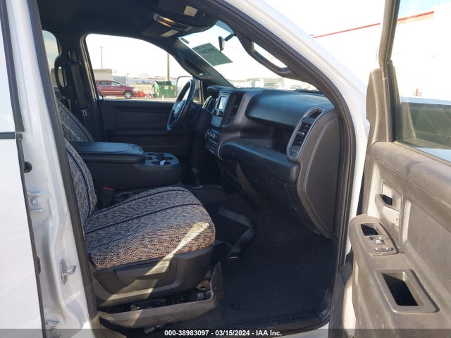 RAM 2500 Tradesman  4x4 8' Box 2022 3C6UR5HJ5NG393182 Image 5