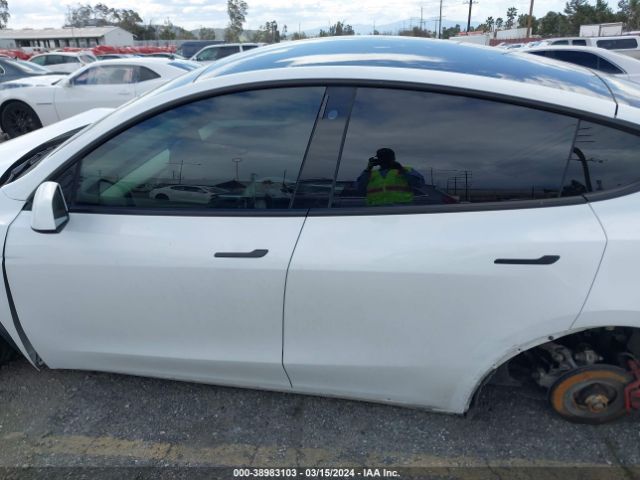 7SAYGDEF0NF530774 Tesla Model Y Performance Dual Motor All-wheel Drive