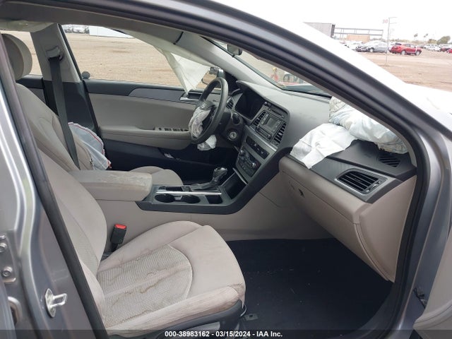 Hyundai SONATA SE 2015 5NPE24AF0FH121570 Image 5