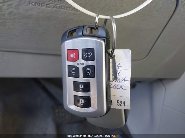 Toyota Sienna Xle 7 Passenger 2014 5TDDK3DC6ES088719 Image 11