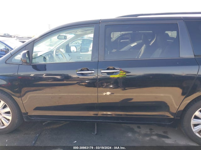 Toyota Sienna Xle 7 Passenger 2014 5TDDK3DC6ES088719 Image 14
