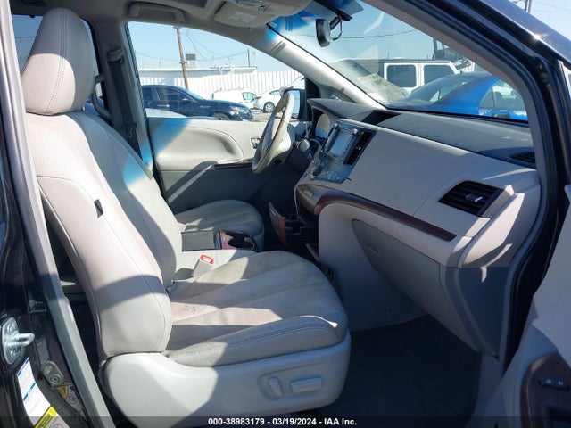 Toyota Sienna Xle 7 Passenger 2014 5TDDK3DC6ES088719 Image 5