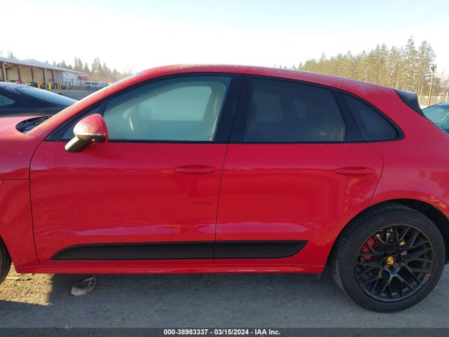 WP1AG2A55JLB64901 Porsche Macan Gts