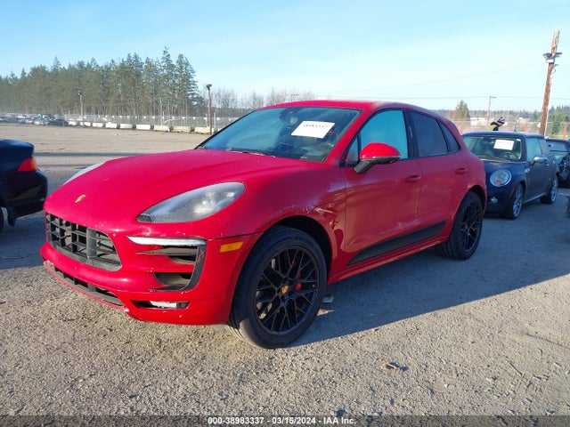 2018 PORSCHE MACAN WP1AG2A55JLB64901 Photo 1
