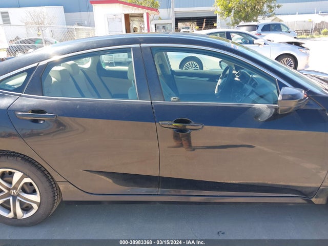 Honda Civic Lx 2018 2HGFC2F52JH514821 Image 13