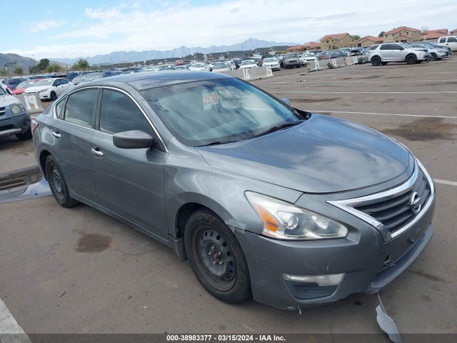 Nissan Altima 2.5 S 2015 1N4AL3AP0FN328075 Image 1