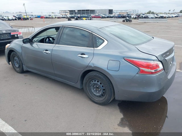 Nissan Altima 2.5 S 2015 1N4AL3AP0FN328075 Image 3