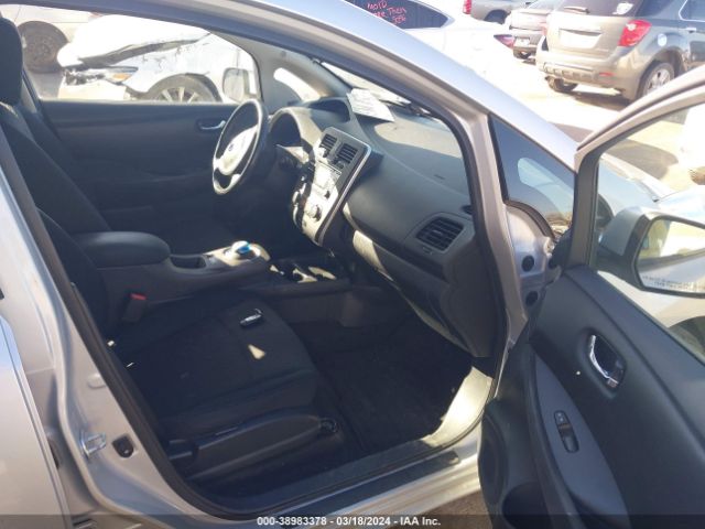2015 NISSAN LEAF 1N4AZ0CP4FC333091 Photo 4