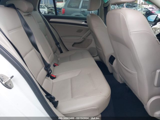 WVWPP7AU1FW909729 Volkswagen E-golf Sel Premium