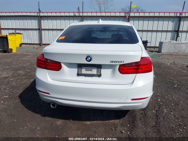 WBA3B1G54ENS79068 BMW 320i
