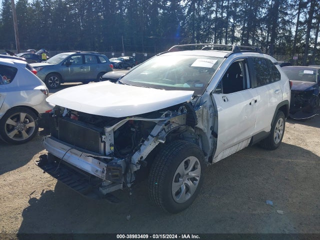 Toyota RAV4 LE 2020 2T3H1RFV0LC041947 Image 2