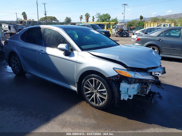 Toyota CAMRY XLE 2021 4T1F11AK8MU553180 головне зображення