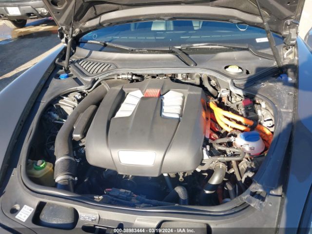 WP0AD2A77GL040195 Porsche Panamera E-hybrid S