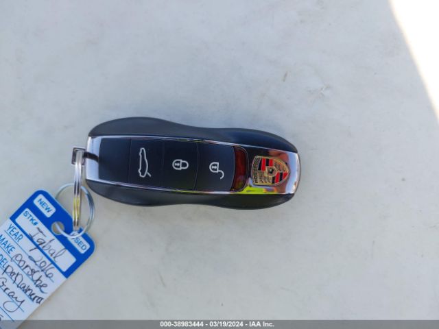 WP0AD2A77GL040195 Porsche Panamera E-hybrid S