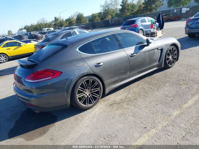 WP0AD2A77GL040195 Porsche Panamera E-hybrid S