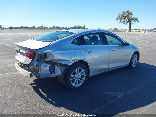 Chevrolet MALIBU LT 2018 1G1ZD5ST0JF131758 Image 4