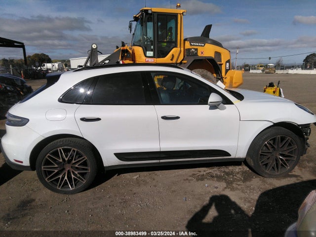Porsche Macan 2022 WP1AA2A58NLB10337 Image 14