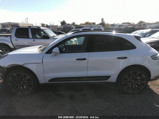 Porsche Macan 2022 WP1AA2A58NLB10337 Image 15