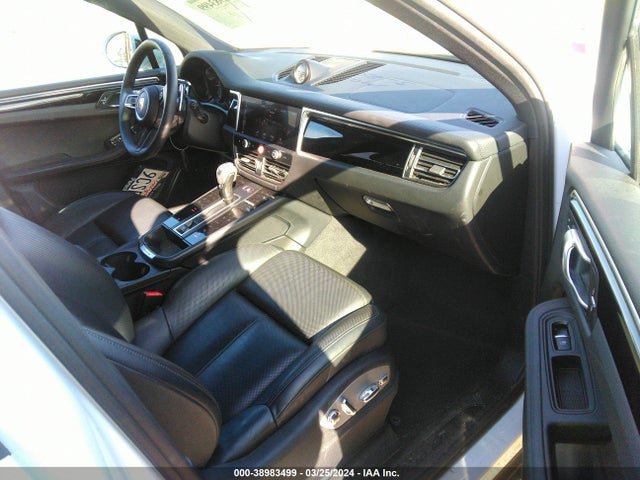 2022 PORSCHE MACAN WP1AA2A58NLB10337 Photo 4