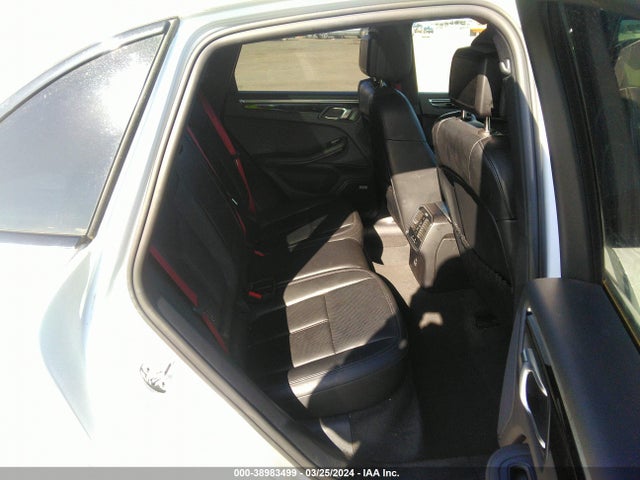2022 PORSCHE MACAN WP1AA2A58NLB10337 Photo 7