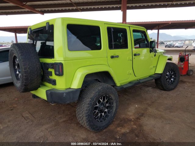 1C4BJWEG6GL305915 Jeep Wrangler Unlimited Sahara