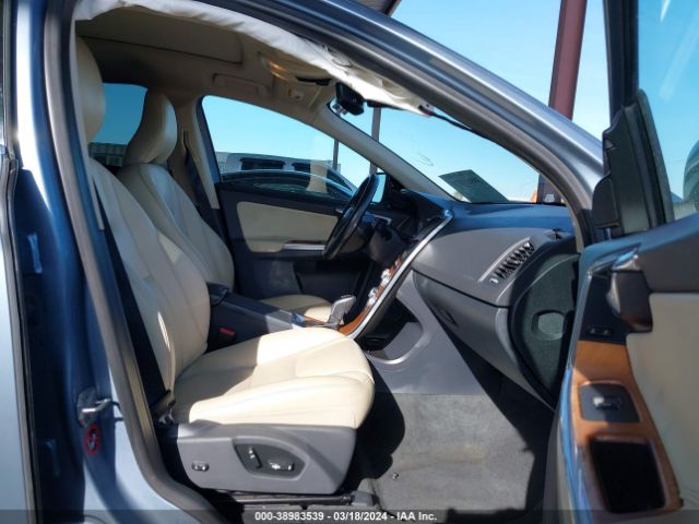 YV440MDU4H2145089 Volvo Xc60 T5 Inscription