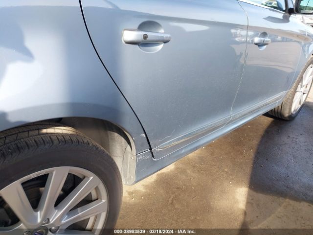 YV440MDU4H2145089 Volvo Xc60 T5 Inscription