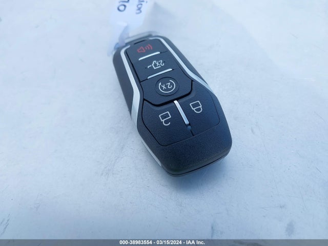 Ford Fusion Hybrid Titanium 2016 3FA6P0RU9GR157070 Image 11