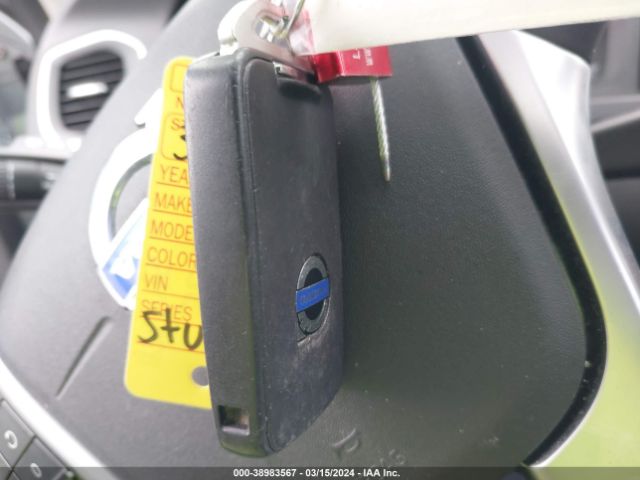2013 VOLVO S60 YV1612FH5D2170567 Photo 10