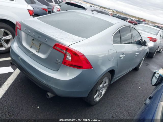 2013 VOLVO S60 YV1612FH5D2170567 Photo 3