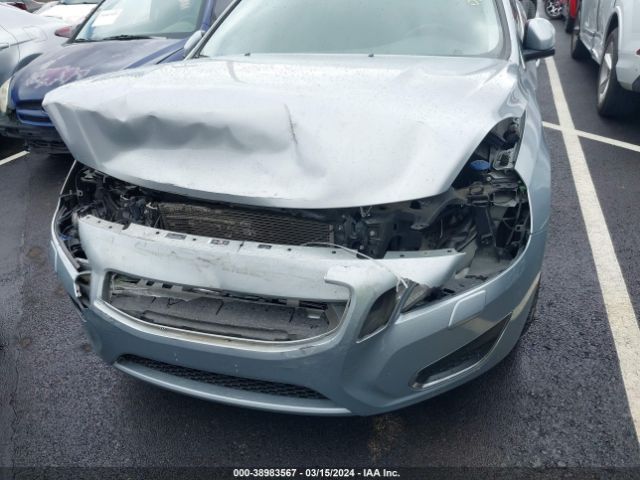 2013 VOLVO S60 YV1612FH5D2170567 Photo 5