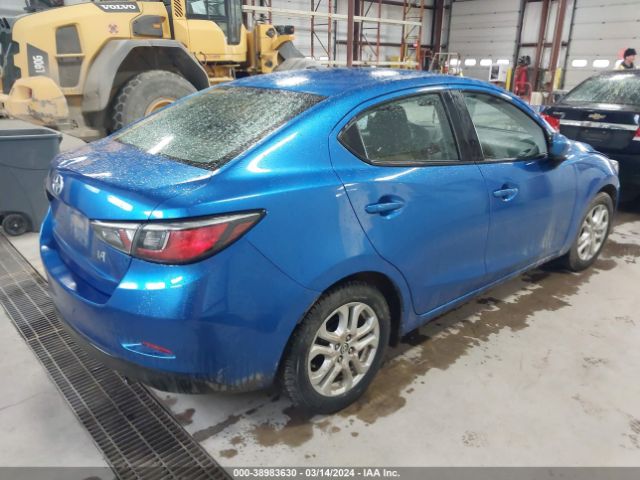 3MYDLBZV2GY135582 Scion IA