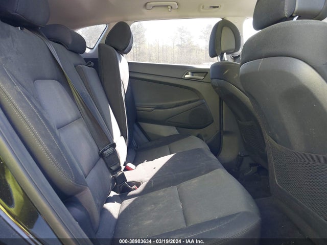 Hyundai Tucson Value 2018 KM8J33A20JU747083 Image 8