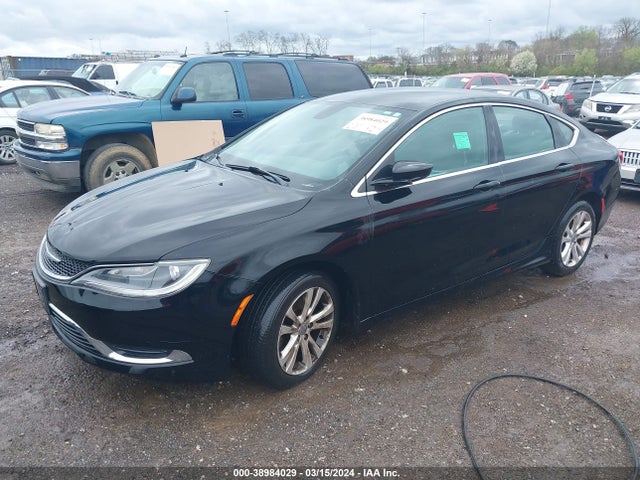 Chrysler 200 Limited 2015 1C3CCCAB9FN590950 Image 2