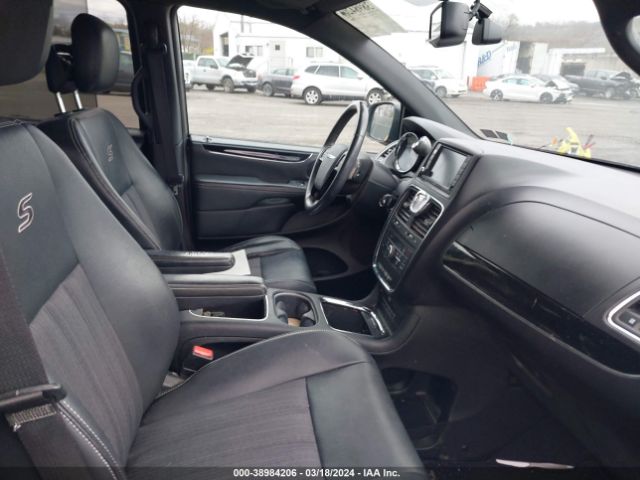 2C4RC1HG0ER303489 Chrysler Town & Country S