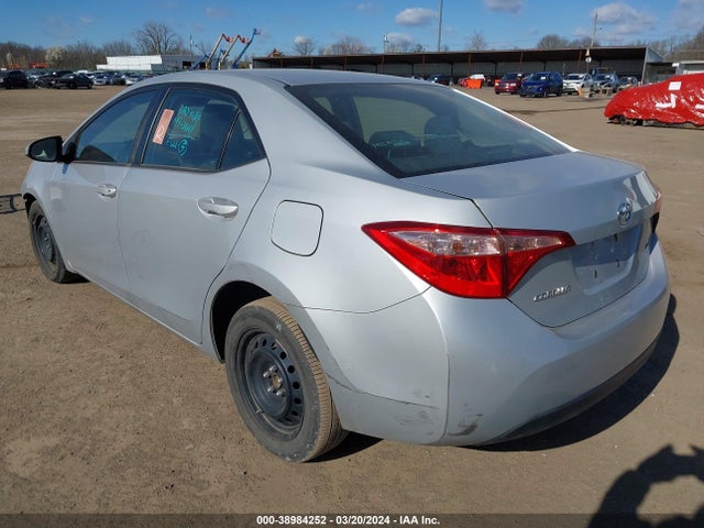 Toyota COROLLA LE 2019 2T1BURHE8KC182430 Image 3