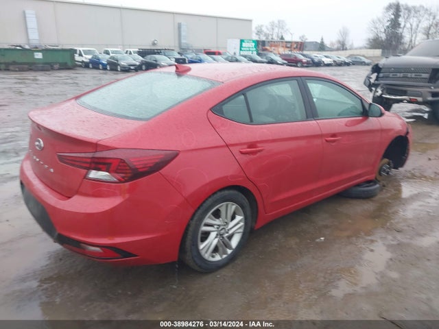 Hyundai ELANTRA SEL 2019 5NPD84LFXKH408397 Image 4