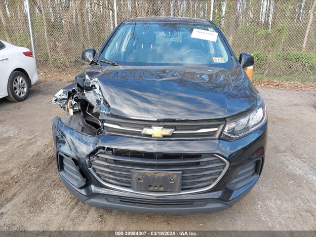 Chevrolet TRAX LS 2017 3GNCJKSB0HL283106 Image 11