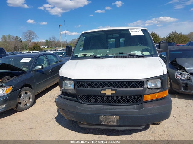 Chevrolet Express 2500 Work Van 2015 1GCWGFCFXF1279484 Image 12