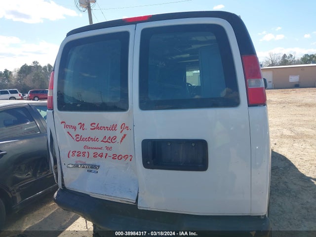 Chevrolet Express 2500 Work Van 2015 1GCWGFCFXF1279484 Image 16