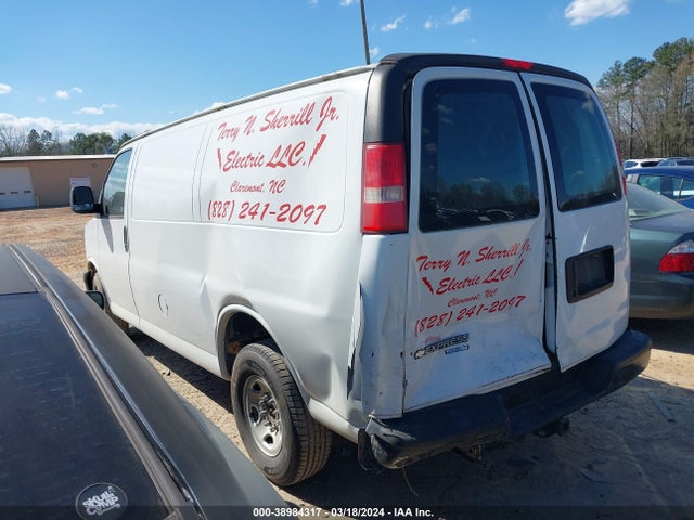 Chevrolet Express 2500 Work Van 2015 1GCWGFCFXF1279484 Image 3